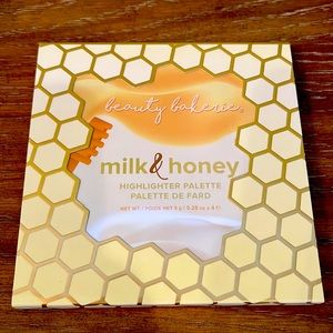 Milk & Honey Highlighter Palette by beauty bakerie 8g/0.28oz x 4